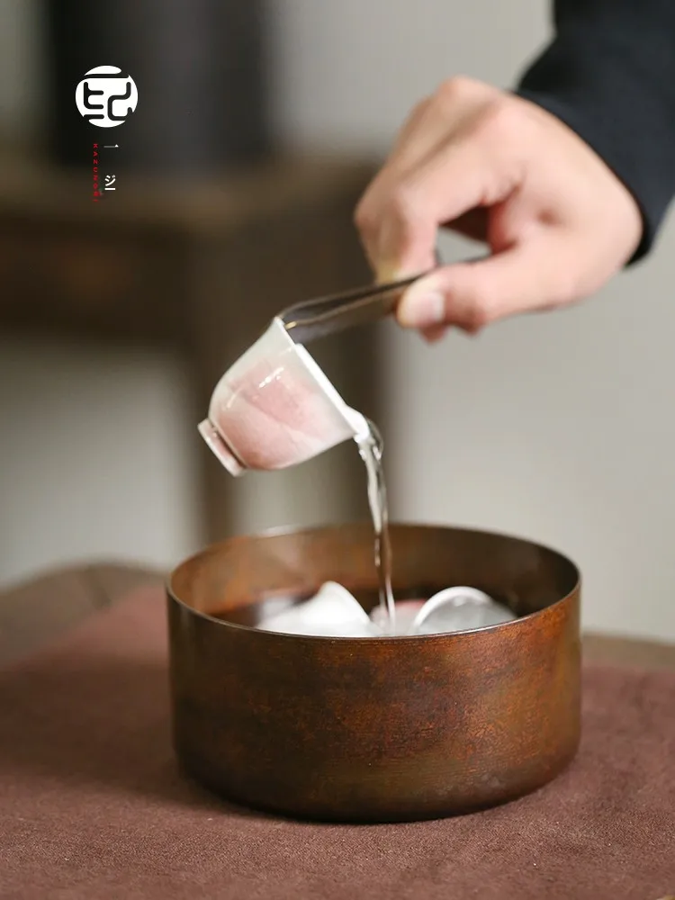 茶色と水色の色の違いをどう理解すればいいの？厳選4選で暮らしに溶け込む選び方