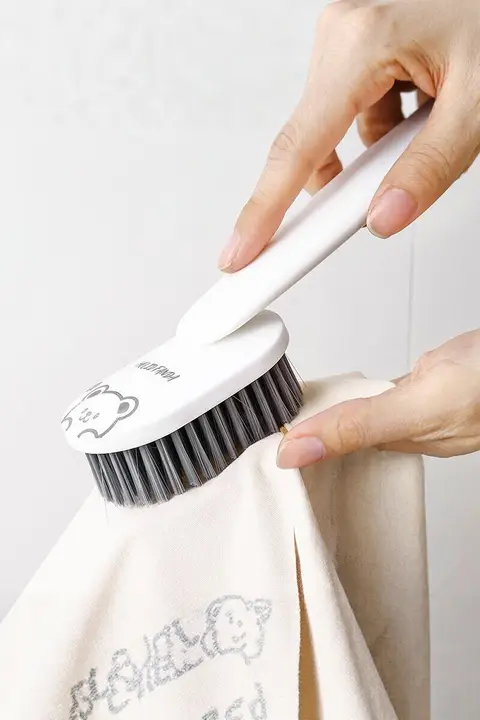多機能ソフトブラシシュークリーナー【靴を傷めず、隅々まできれいに・長柄】