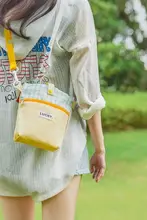可愛いデザイン！保温杯カバー付きボトル用手提げバッグ【アウトドア・斜め掛け可】（セットアップ対応）