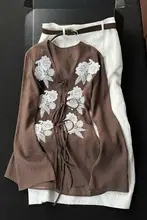 レトロレースの花刺繍付きリボンシャツとスカート【春向け・高級感・ファッショナブル】（セットアップ対応）
