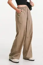極上の柔らかさのストレートパンツ【ハイウエスト・軽量・ウエストゴム・通勤用・四方向ストレッチ】