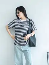 ストライプ柄 レディース 半袖Tシャツ【ラウンドネック・クラスティックデザイン・ゆったりフィット】