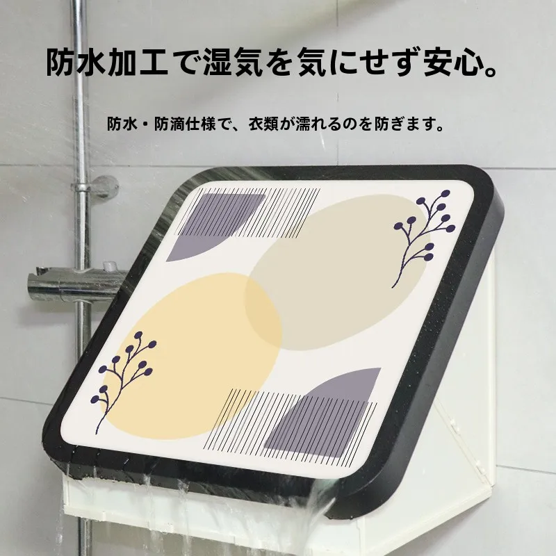衣服収納ハンガー：壁掛けタイプでバスルームの収納力をアップ