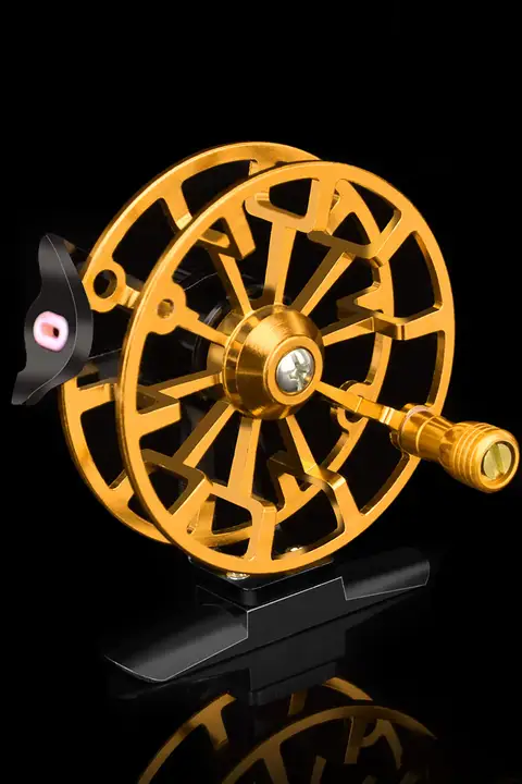 軽量全金属フィッシングリール【伝統的な前打ち・滑らかなライン巻き】