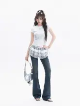 デザイン性のあるシルバー箔プリントTシャツ【女性用・夏用・タイトフィット・ショート丈・半袖】