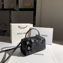 ボストンバッグ レディース 2WAY 手提げ ショルダー おしゃれ きれいめ 上品「MackJanice」