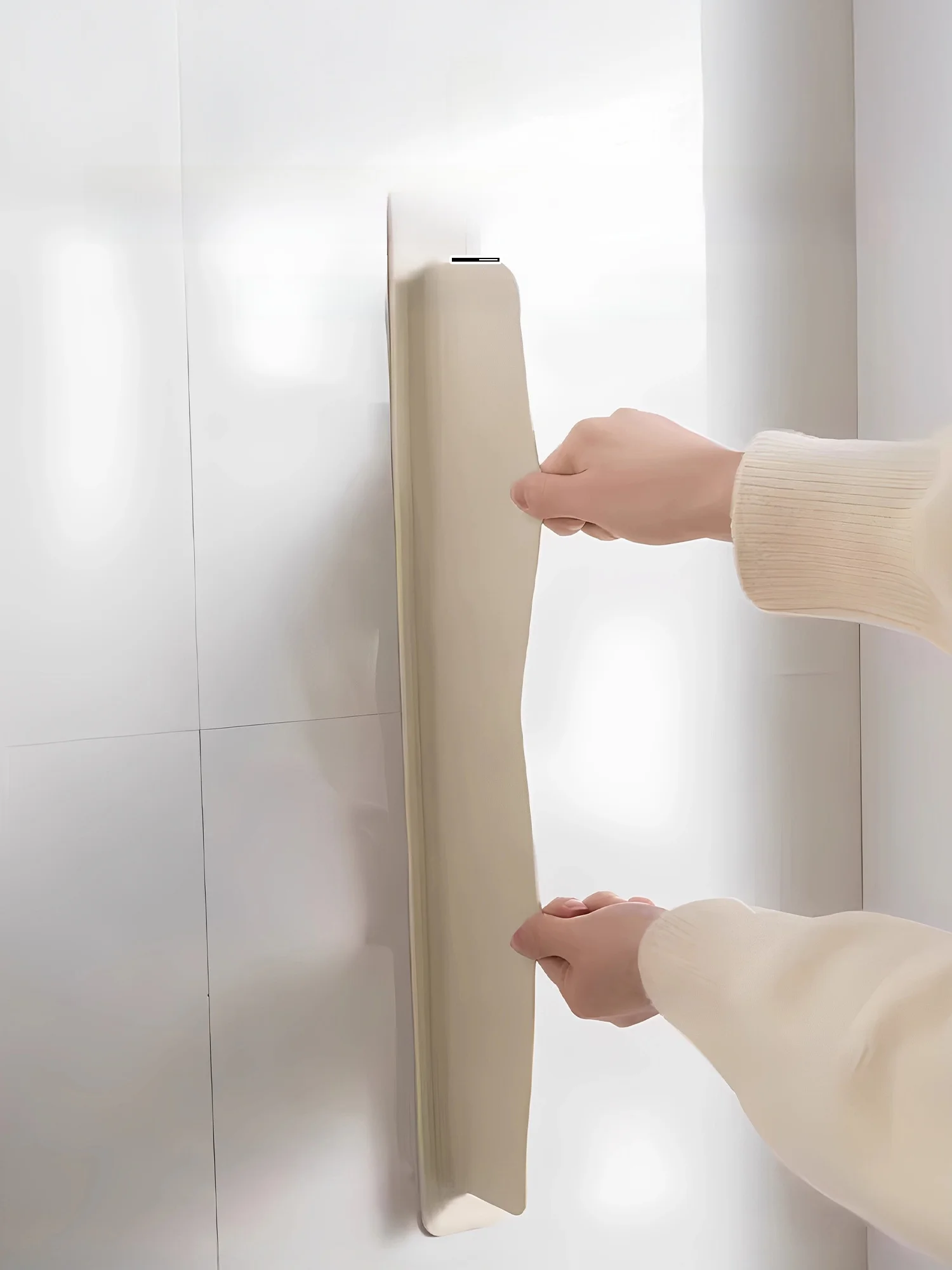 キッチン用シリコン製防水バリア：洗い物時の水はね防止とシンク周りの汚れ抑制