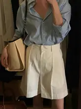 白色 高腰 アメリカンスタイル ショートパンツ【フィット・Aライン・ワイドレッグ】（セットアップ対応）