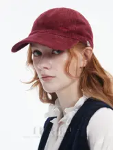 コーディネートしやすい！秋冬用 コーデュロイ刺繍男女兼用ベースボールキャップ【防風・シンプルデザイン】