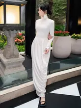 シンプルなデザインの春用長袖ドレス【カジュアル・ウエストシェイプ・フルレングス】