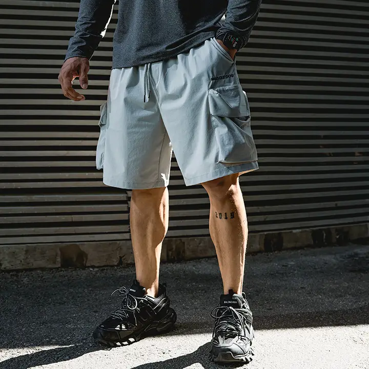 MUSCLE DOG 多ポケットデザインのカジュアル工事用ショートパンツ【刺繍入り・フィット・夏用】