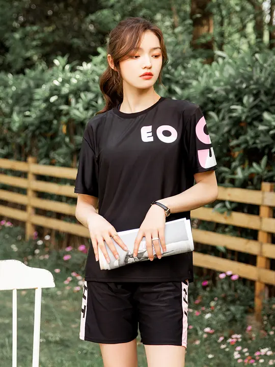 学生用水着【夏用・三点セット・腹部カバー・ゆとりのあるデザイン・二重レイヤー】（セットアップ対応）