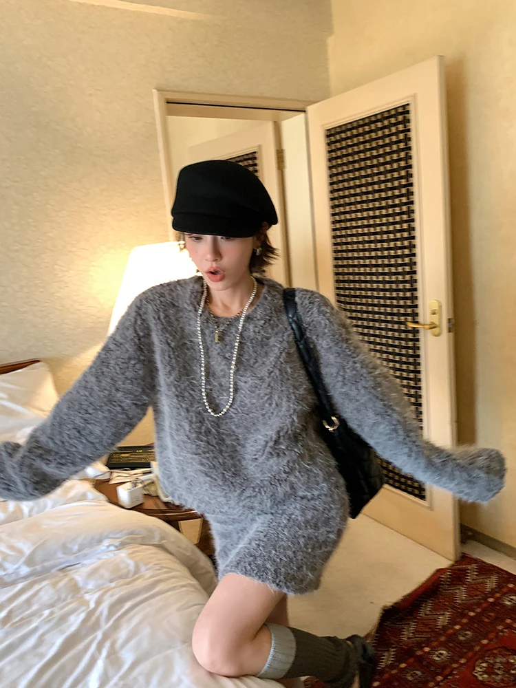 可愛いデザインのスウェットセットアップ：25〜35歳女性向けの実用性とデザインバランス