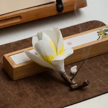 手作りの花デザイン香立て【陶器製・インテリア用・高級感】