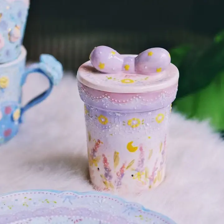 キュートなウサギデザインのコーヒーカップ【高級感あるお皿と小皿】