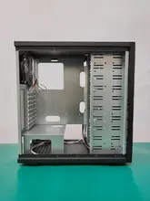 タワー型ワークステーションサーバーケース【多光ドライブ用・ATXマザーボード対応・NAS用・複数HDD搭載可】