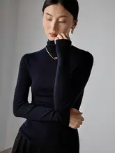 万大奕 高級感ある無縫一体型メリノウールタートルネックニットシャツ【薄手・長袖・冬用】