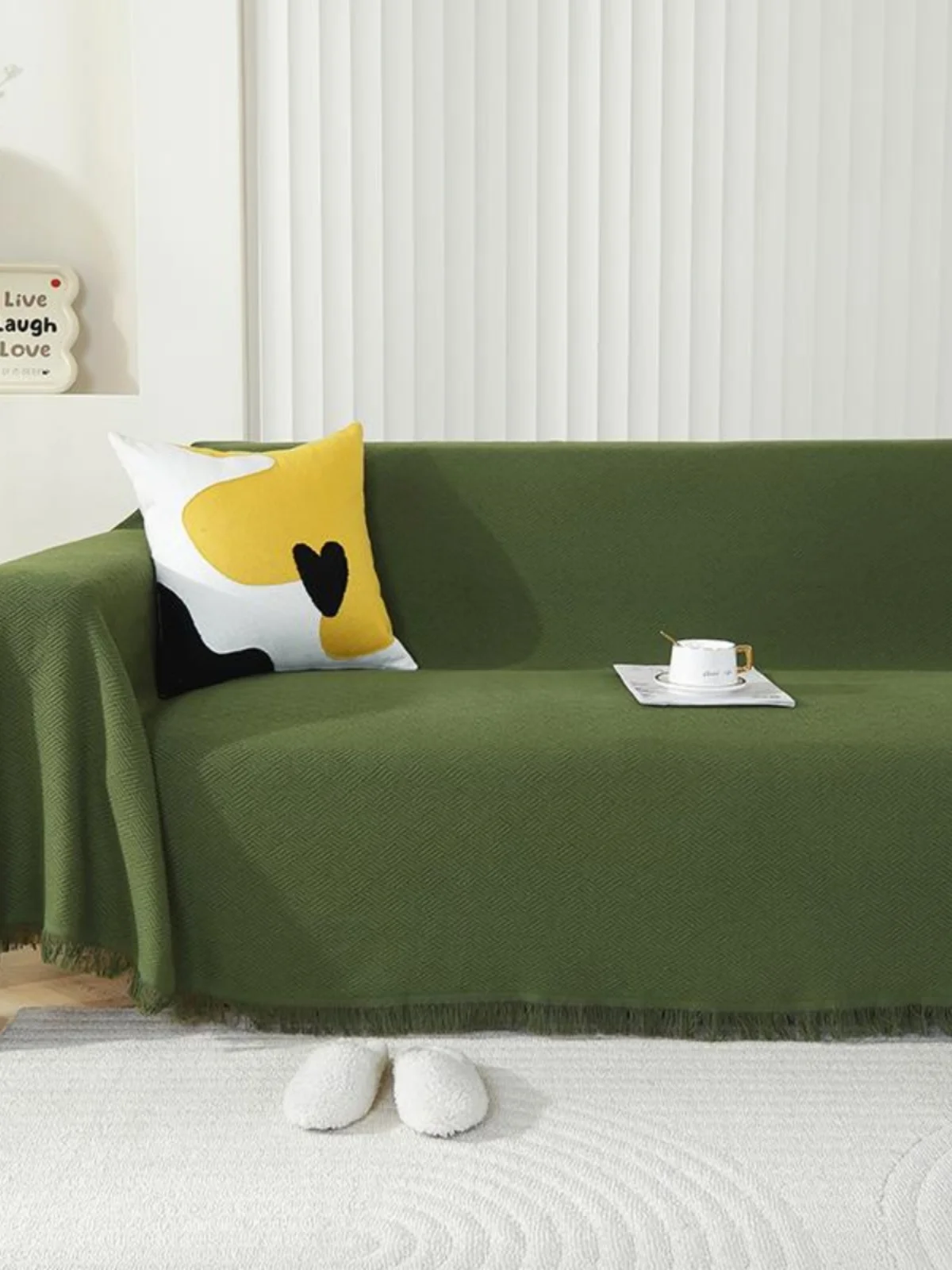 一人暮らしの小さな部屋でアウトドアインテリアを実現するには？