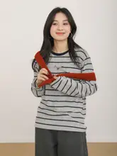 冬季新作 柔らかいストライププリントTシャツ【ラウンドネック・ゆったりフィット・カジュアル】