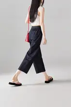 高腰のゆったり通勤用デニムパンツ【九分丈・スリム効果】（セットアップ対応）