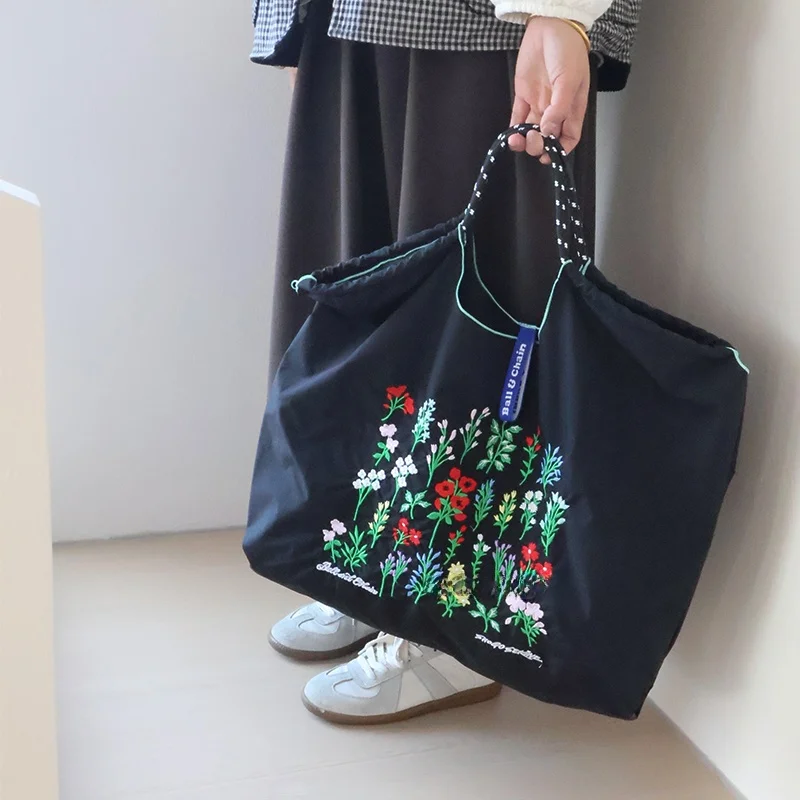 刺繍入りショッピングバッグ【花草デザイン・ポータブル・エコバッグ・ハンドバッグ・ショルダータイプ】