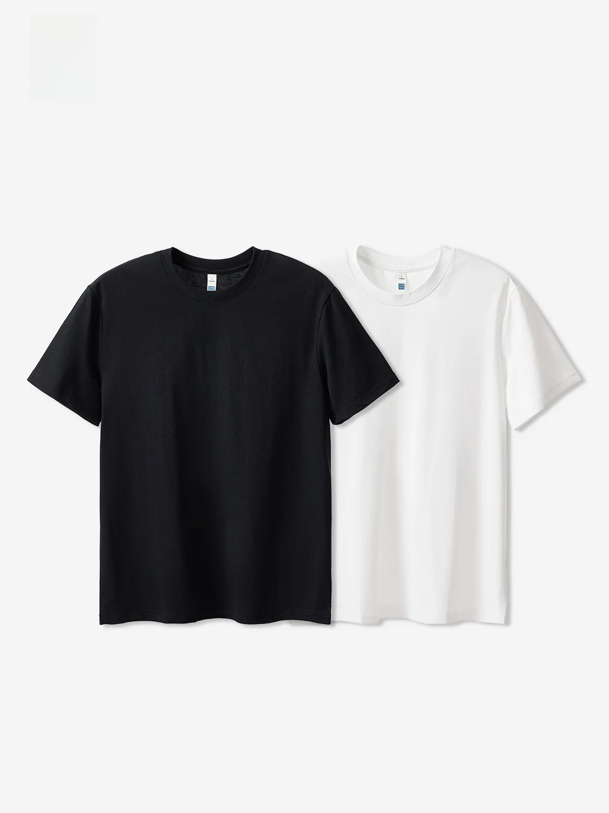 重ね着の悩みを解決するTシャツは、本当にこれだ？
