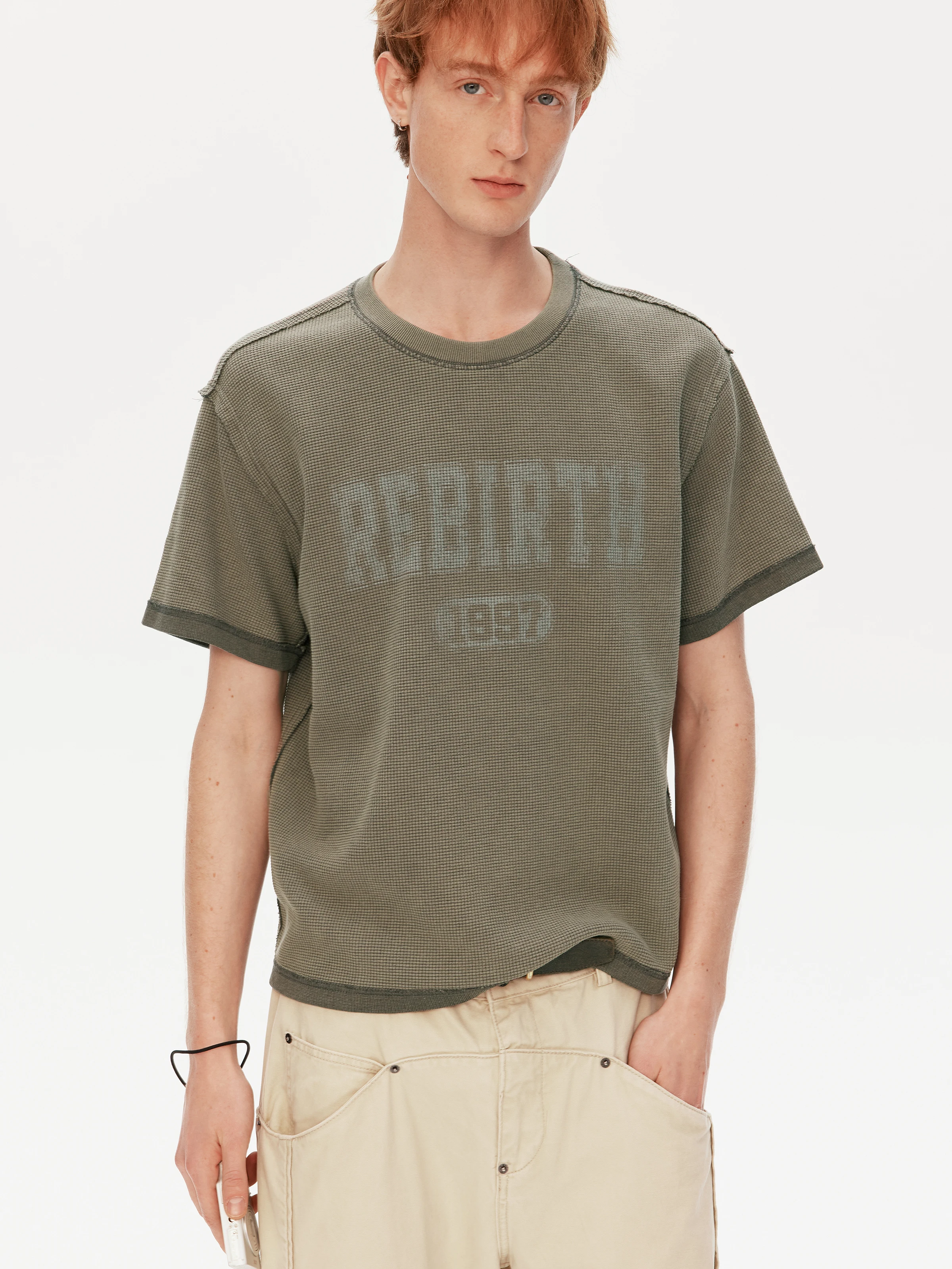 色あせしたTシャツを元に戻すのは無理？ヴィンテージ風のTシャツが「復活」を可能にした理由