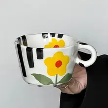 夏の小さな花柄マグカップ【レトロ陶器・女性用・コーヒーカップ】