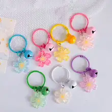 透明な桜モチーフのキーホルダー【手作り・カラフル・かわいい】