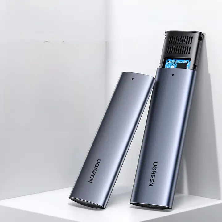 UGREEN M.2 SSDケース【NVMe/Type-C外付け・SATA読み取り・Thunderbolt 3対応】