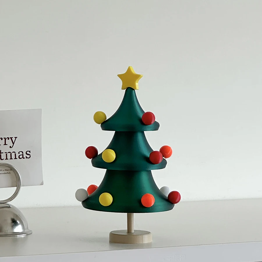 可愛い猫のパンソファデスク装飾：3Dプリンタ製クリスマスアイテムの実用性とシーン適用