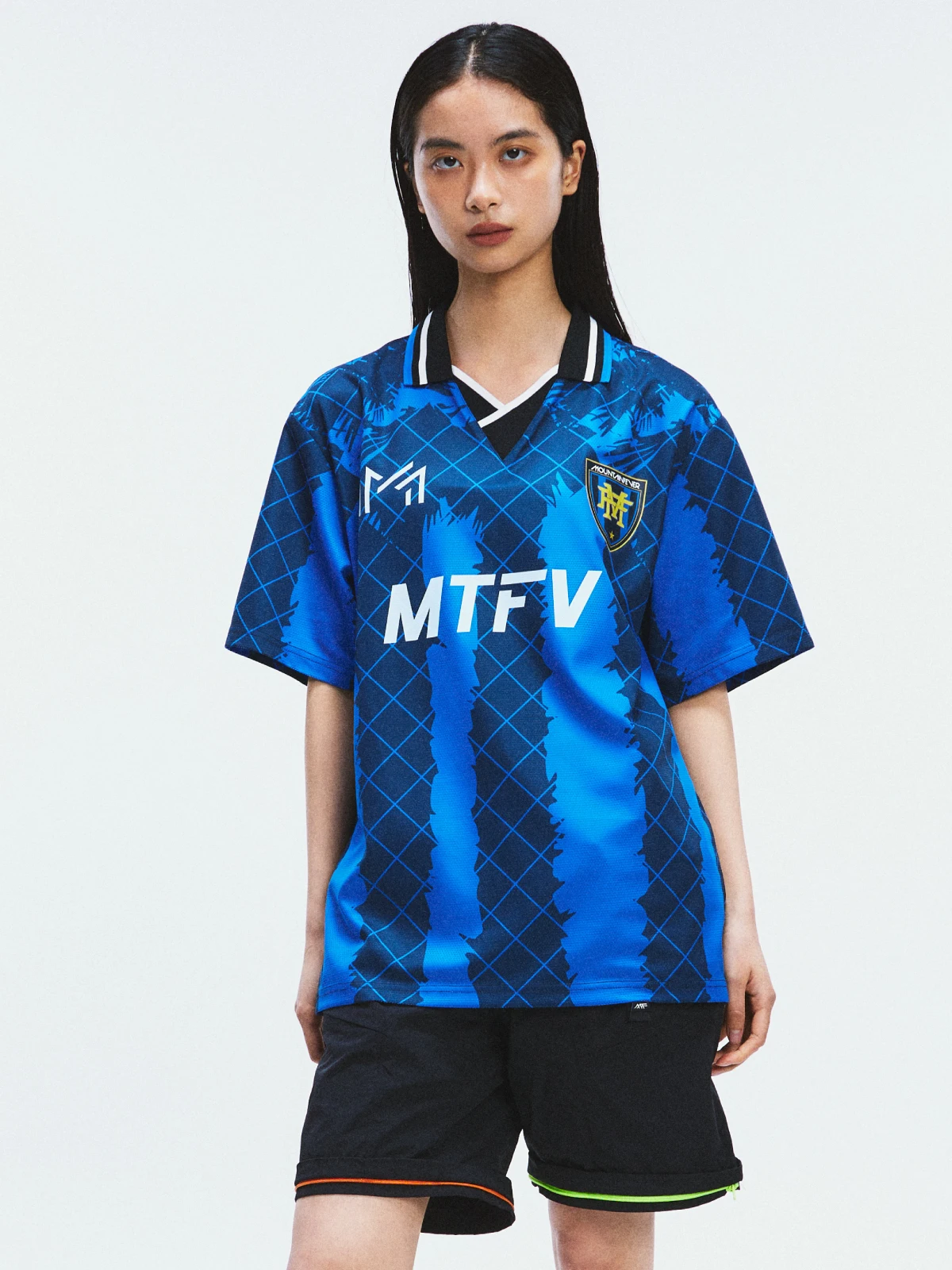 女子サッカーユニフォームで迷うなら、速乾性とデザインのバランスが鍵！