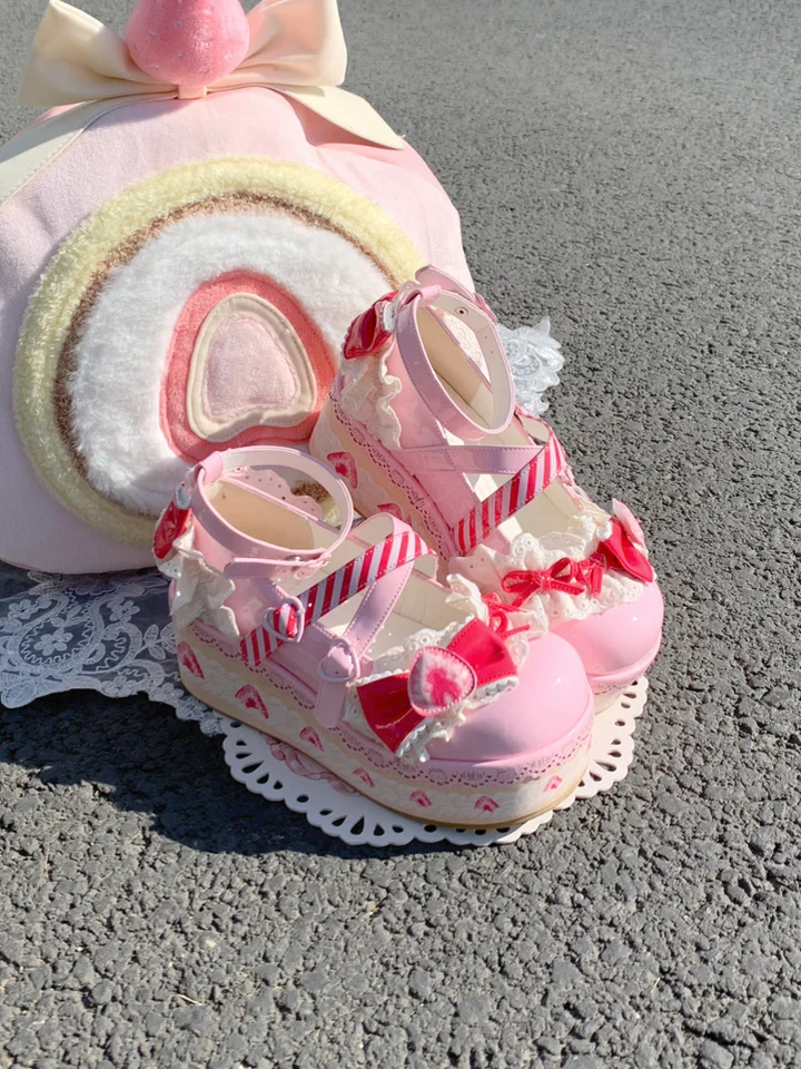 草苺デザイン厚底ロリータシューズ【可愛い・全色展開】