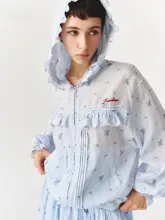 春夏用 フラワープリントストライプ刺繍スポーツジャケットとショートパンツ【スタイリッシュな重ね着風】（セットアップ対応）
