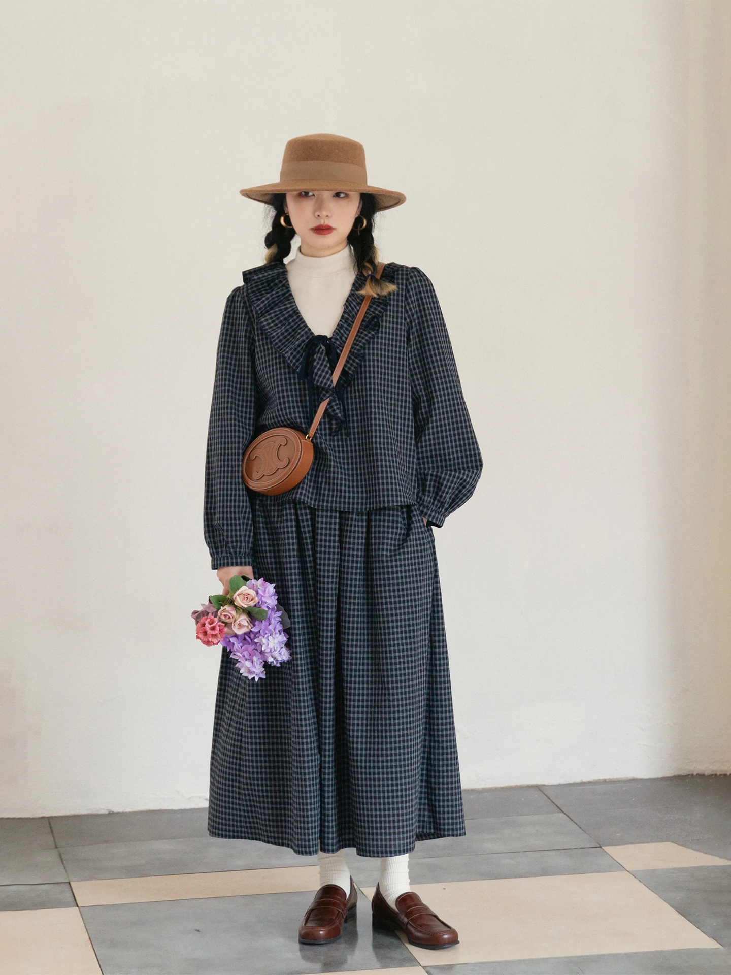レトロチェックプリーツAラインロングスカート【コットン風・スリム効果・ひざ下丈】