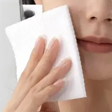 使い捨てコットン洗顔タオル【ロール式・無菌・家庭用】