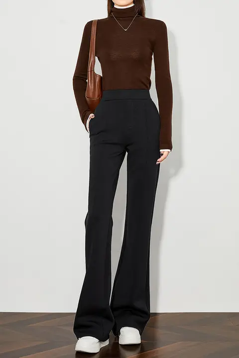 秋季用 レディース 黒色ロングフレアパンツ【スリムフィット・高級感・微喇】