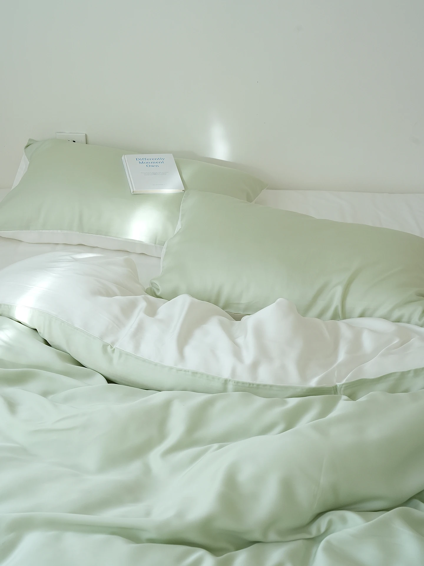 春夏用天丝クールタッチシーツ：緑のカラーコンビで快適な睡眠を実現