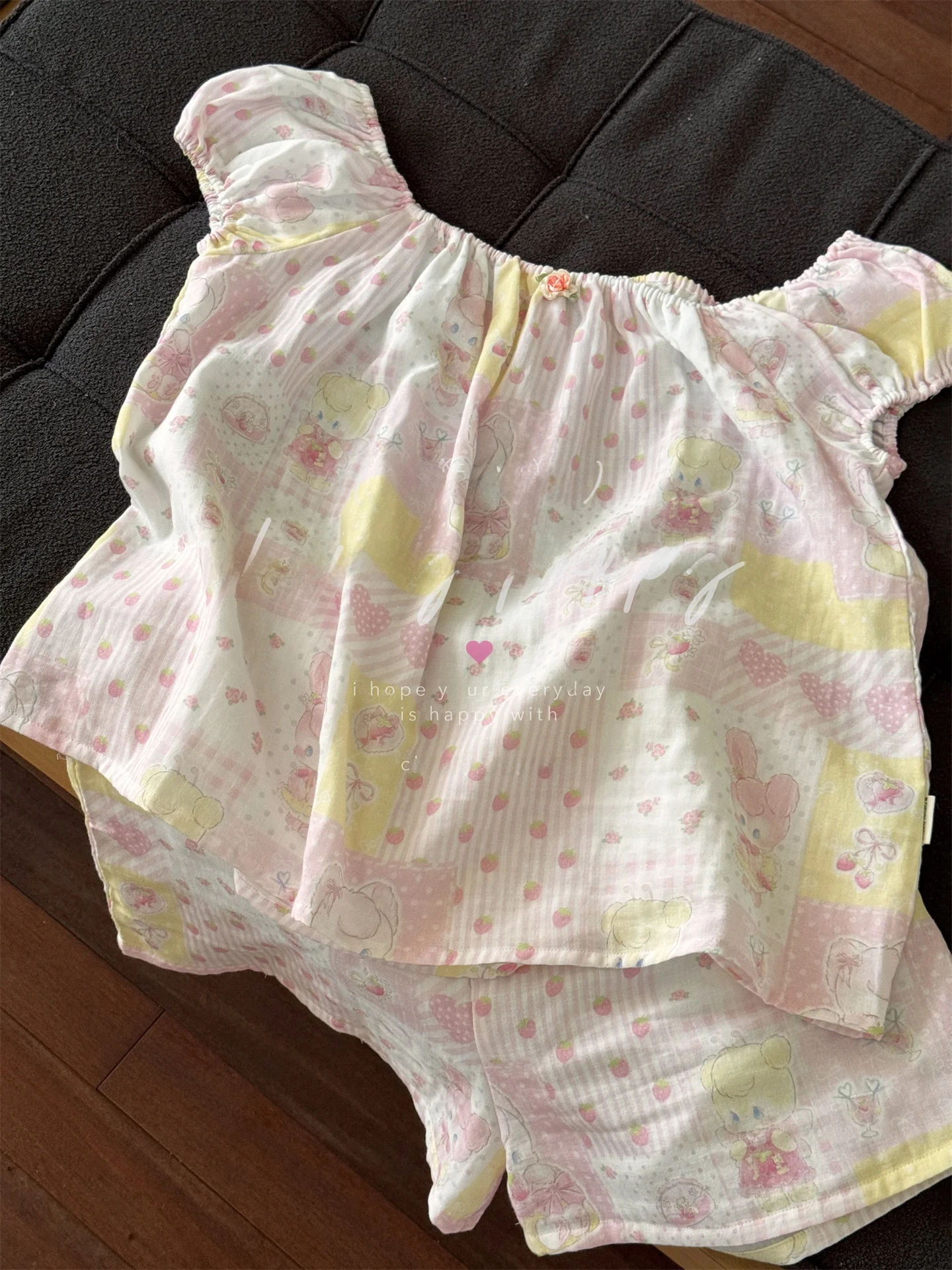 夏の寝るときの服装は、どう選ぶ？