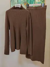 半高ネックの秋冬用きらめくウールニットセーターとスリットスカート【ゆったりした長袖・ニット】（セットアップ対応）