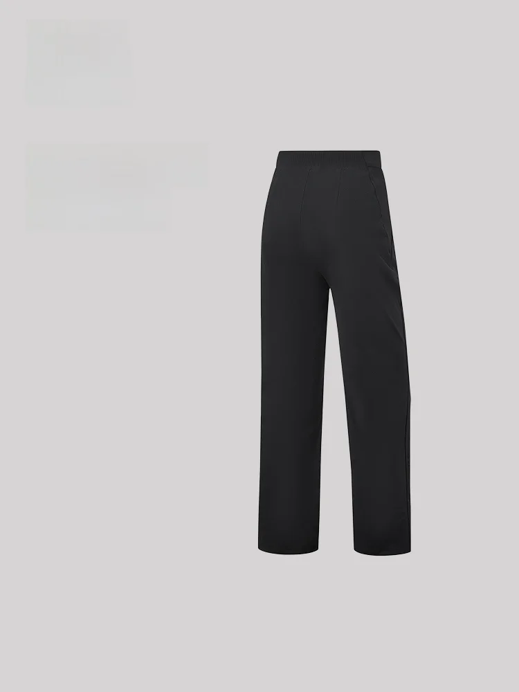 ランニングショートパンツの快適性とデザイン性を実証する：LINING シモグレー直筒スポーツパンツ