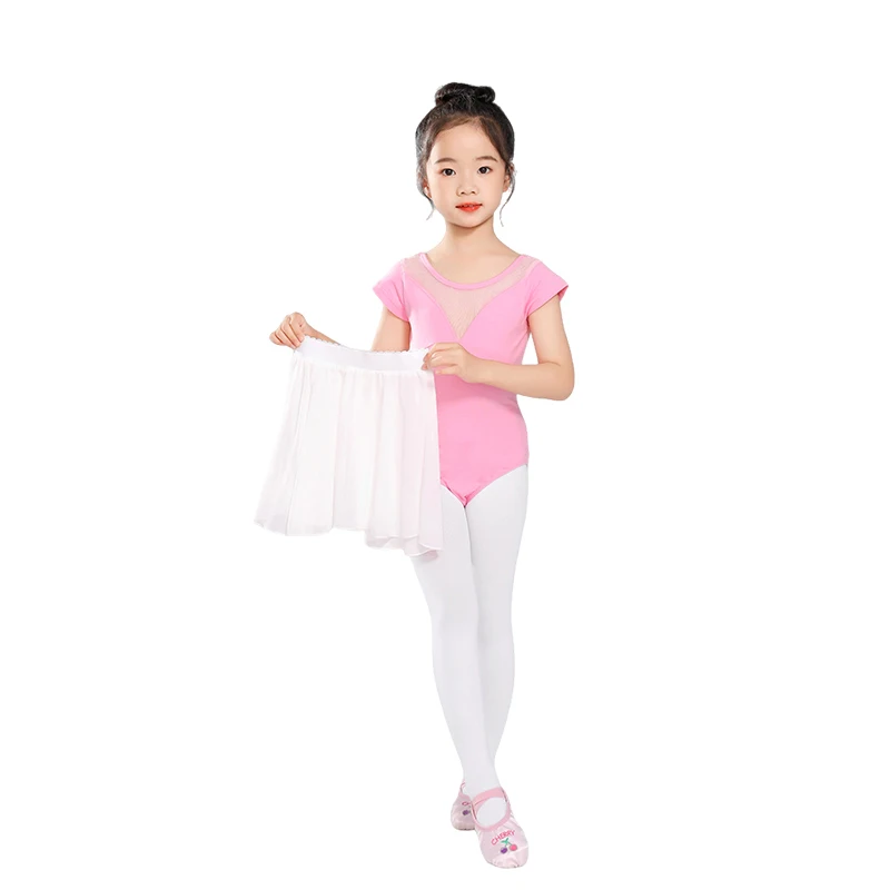 大人なのに女児服着てるのは、本当にファッションなのか？