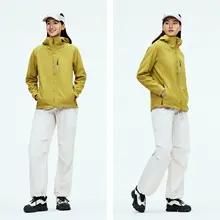 女性用アウトドアソフトシェルジャケット【防風・裏起毛・保温】
