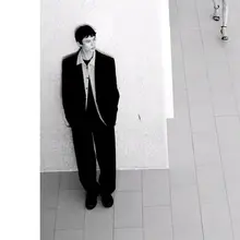 学院風の長袖シャツ【コットン混・リボン付き・ゆったりシルエット・女性用】