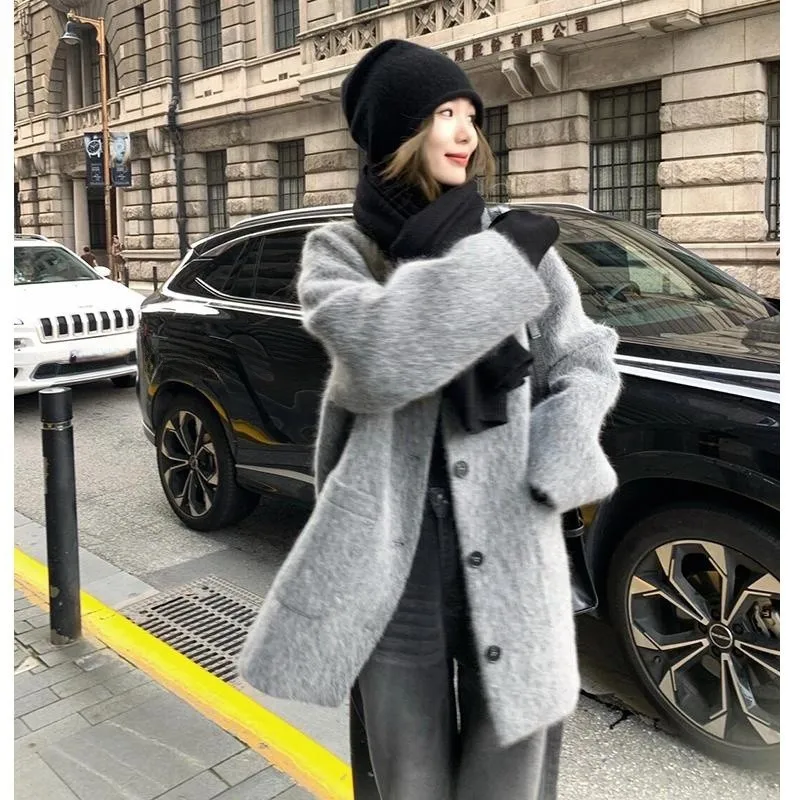 高身長向けロングデニムパンツ：ハイウエスト・スリム効果・ルーズフィットで秋冬に最適なスタイル