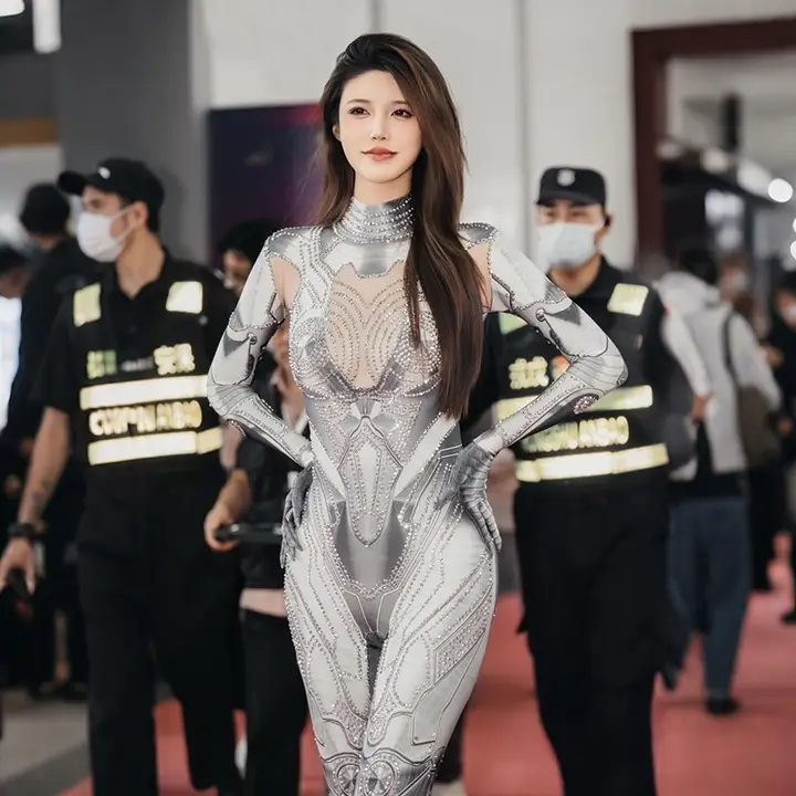 サイバー機械姫デザインの舞台用ボディスーツ【未来的なスタイル・レディース・フィット感】