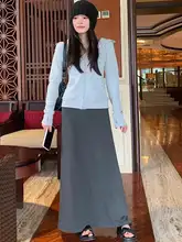 軽やかで快適！深灰色のフィッシュテールスカート【夏用・中長丈・女性用】（セットアップ対応）