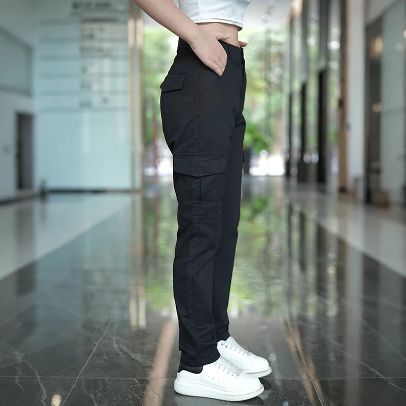 カーゴパンツ メンズ コーデ 完全ガイド｜通勤・日常で自然に溶け込む選び方