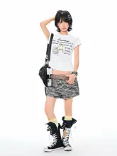 カートゥーンデザインの短袖Tシャツ【レーストリム・フレンチスタイル・女性用】