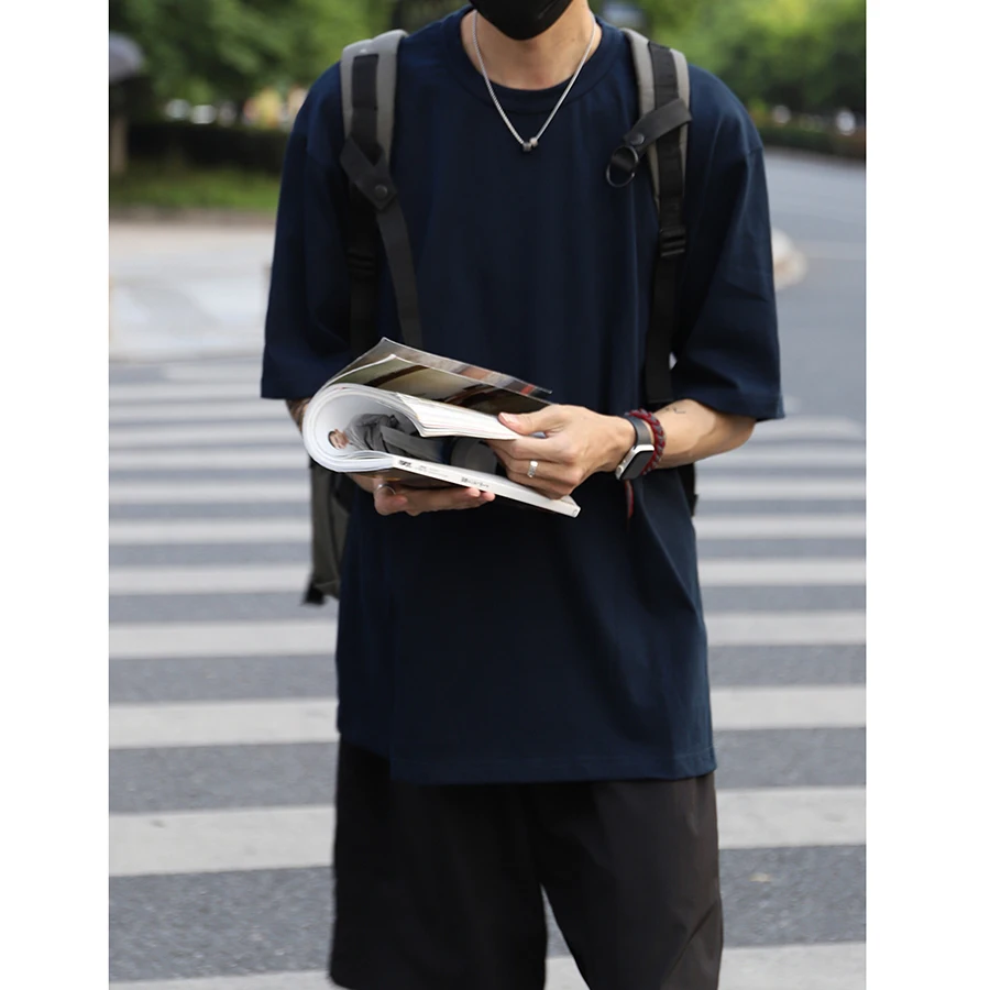 黒いTシャツを選ぶべきタイミングは？多歪二十五歳のプレミアムウォッシュTシャツが答えを 教えてくれる